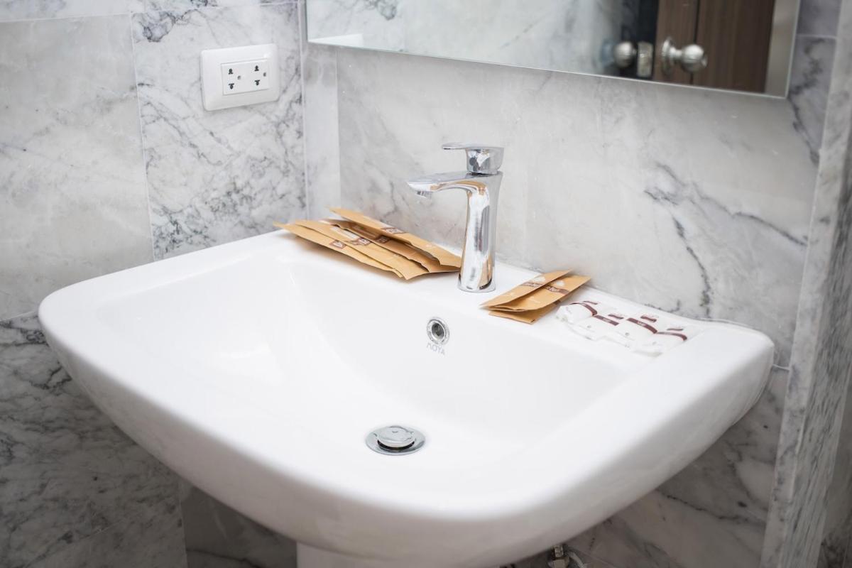 Апартаменты 1Br Naiharn Beach S311 By Ibg Property Nai Harn Eksteriør billede